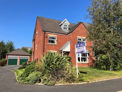 Silver Birch Close, Lostock, Bolton