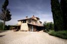 Farm House for sale in Tuscany, Florence...