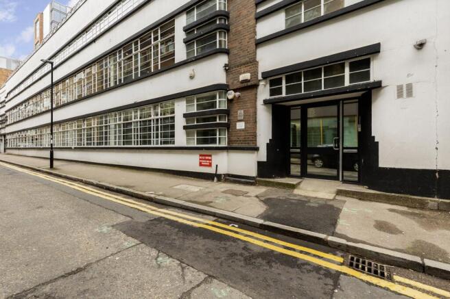 16 Bastwick Street 19.jpg