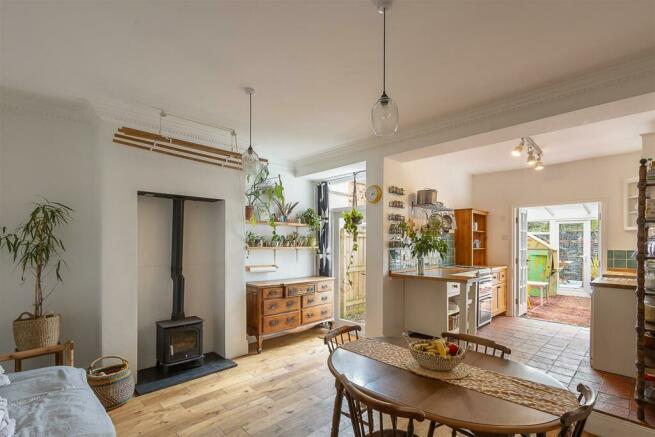 Open Plan Kitchen/Diner & Family Room