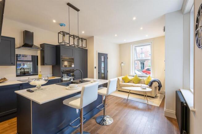 Open Plan Reception