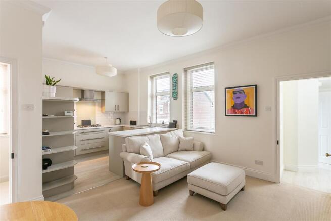 Open Plan Lounge/Kitchen