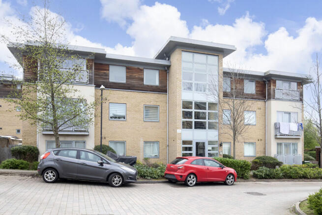 9 Carver Court-01