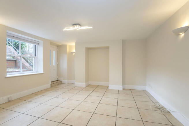 Flat 1, 16 St Geo...