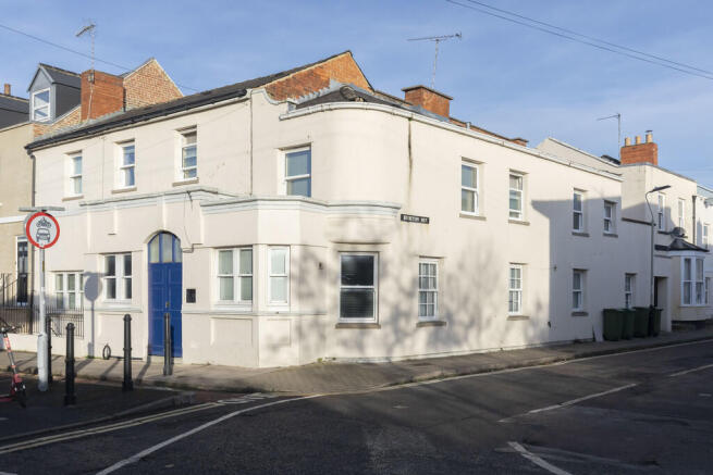 Flat 5, Bath Hous...