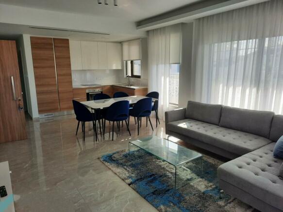 Cozy 2 Bedroom Apartment Larnaca, Chipre