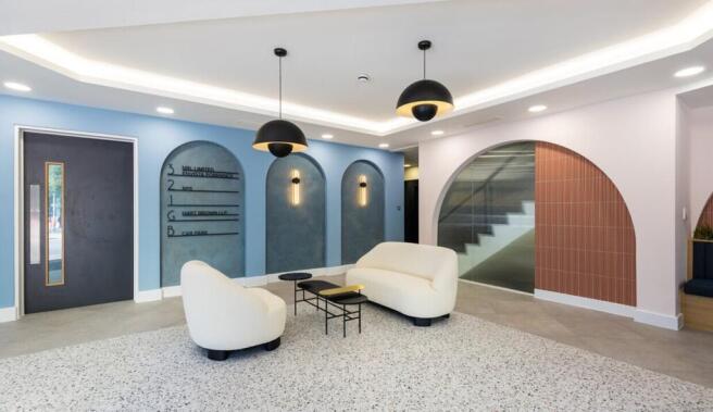 Goldvale House  Woking  Office 3.jpg