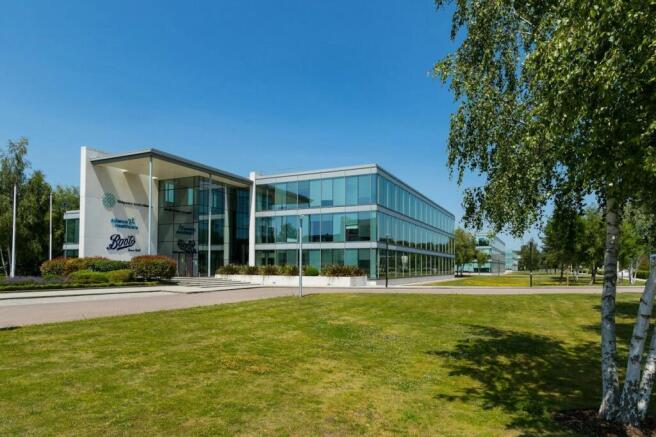 Building 2  The Heights  Weybridge 1.jpg