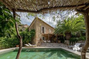 Photo of Character and charm in Deia with pool and rental license