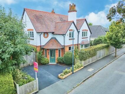 Dalkeith Avenue, Bilton