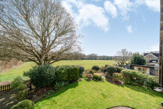 Garden & View
