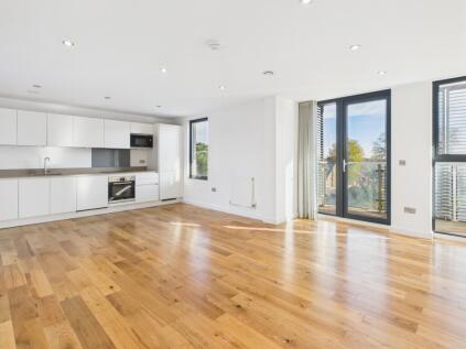 Optimal House, Gerrards Cross, Buckinghamshire, SL9