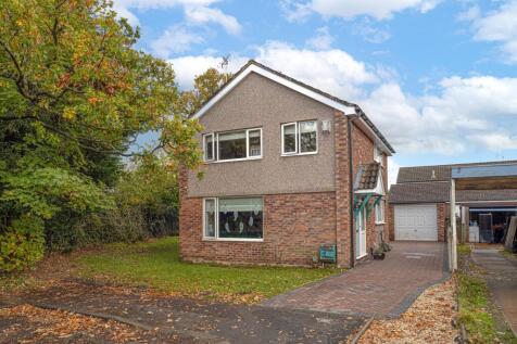 Grosvenor Avenue, Hartford, CW8