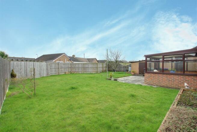 2 bedroom detached bungalow for sale in The Green, Mablethorpe, LN12