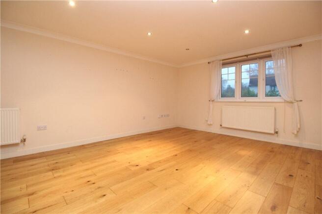 Sitting/Dining Room