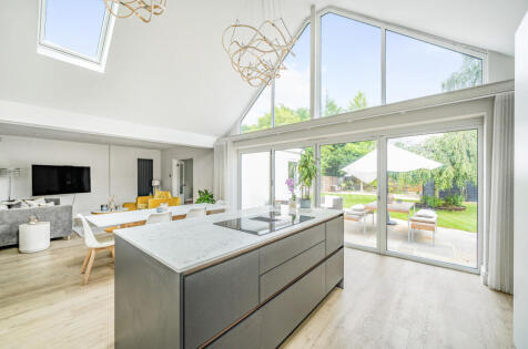 Westfield Avenue, Woking, Surrey, GU22