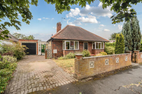 Maple Grove, Woking, Surrey, GU22