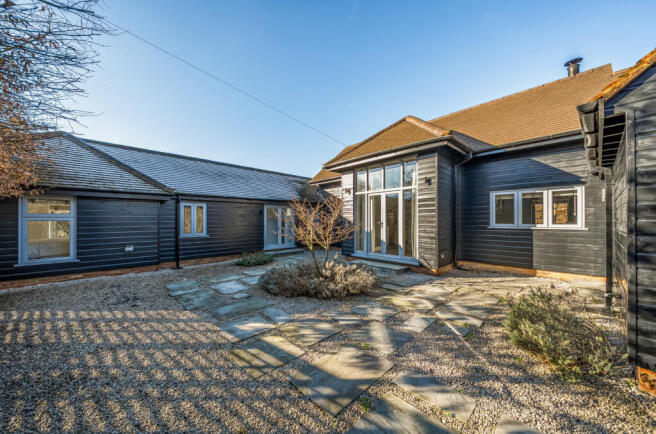 1384316-2-692056f...