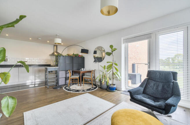 1363475-11-68e7c9...