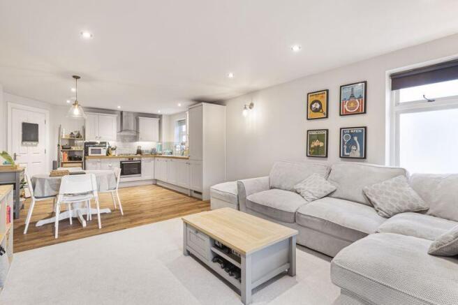 Kitchen/Living Area