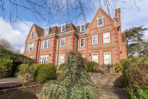 Treetops, Caversham Heights, Reading