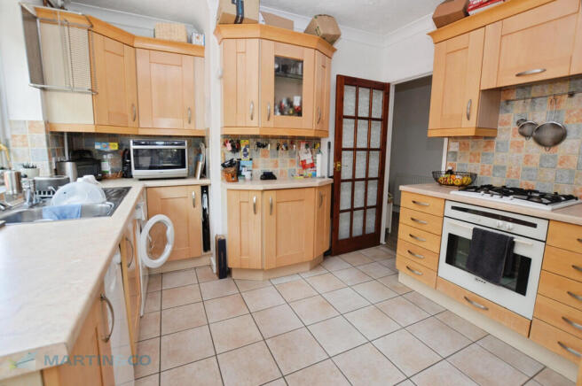 40bda3db-Kitchen