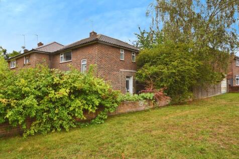 Bunyard Drive, Woking