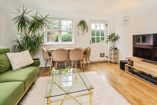 gu216je-fa-dsc041...