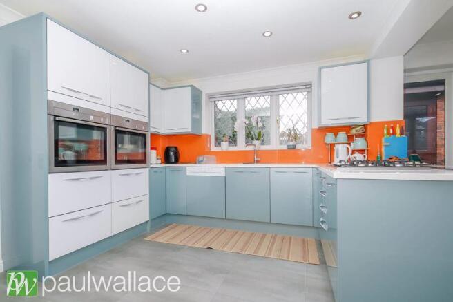Kitchen / Breakfast Room