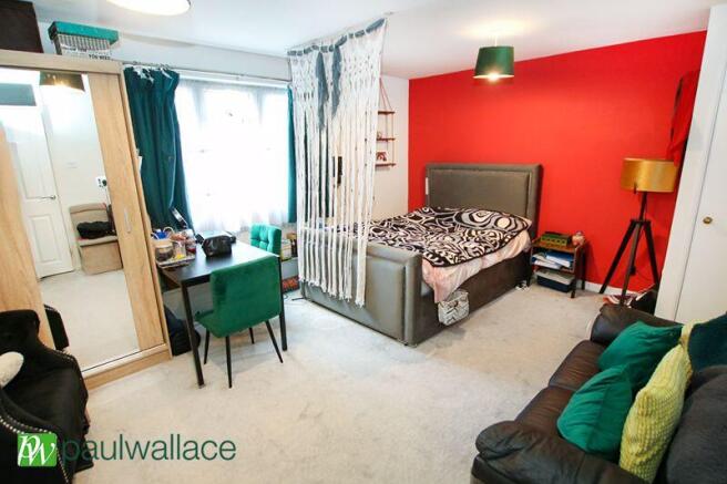 Studio Lounge/Bedroom