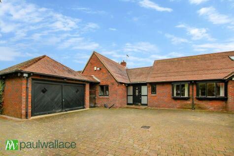 Crossbrook Street, Cheshunt