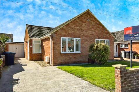 Field Close, Westbury