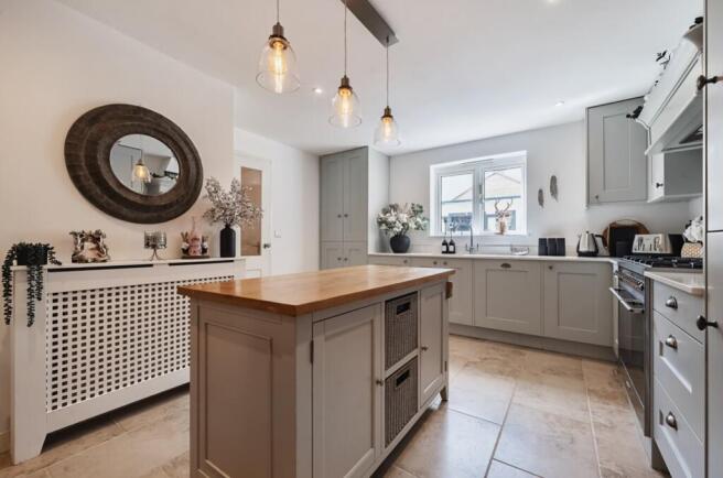 1339792-11-689df8c88ec66