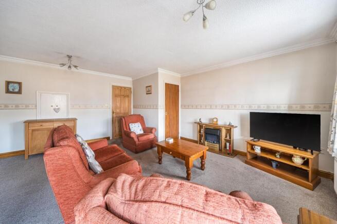 1381620-9-69146af05b938