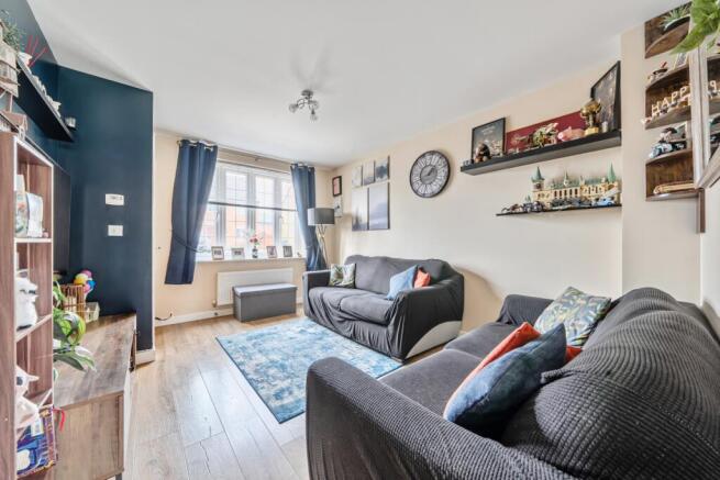 1399974-6-6967a3f2aceb3