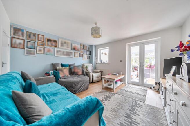 1404034-5-697b31f766067