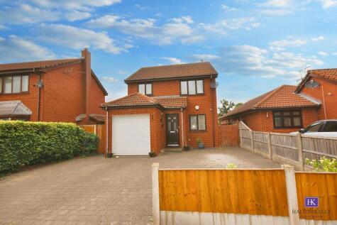 Castle Green, Kingswood, Warrington