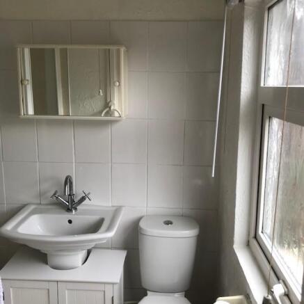 BATHROOM SHOT USE THIS.jpg