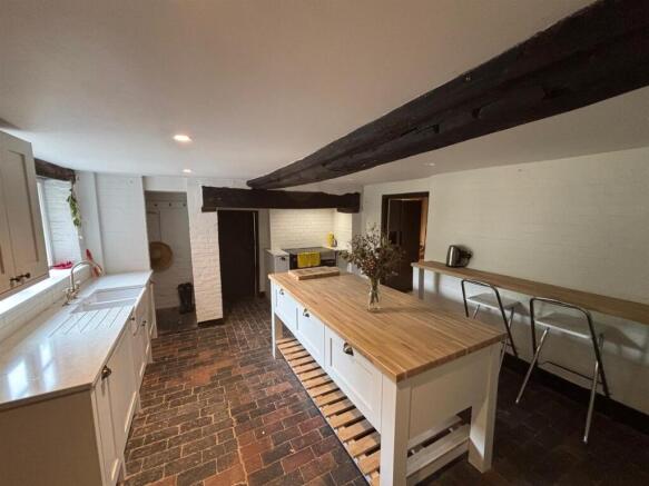 Kitchen.jpg