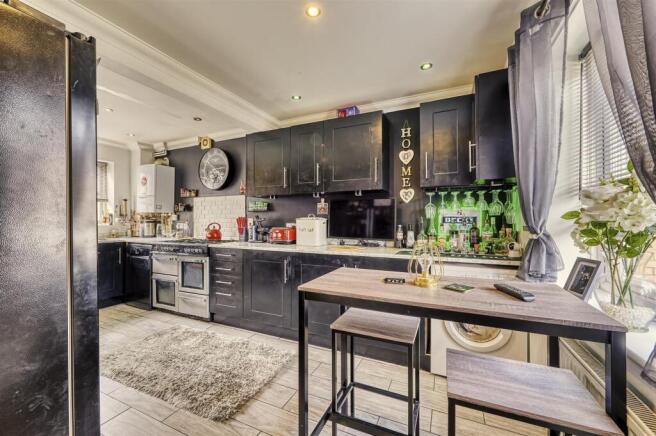 -102 High ST Higham-45_HDR-03.jpg