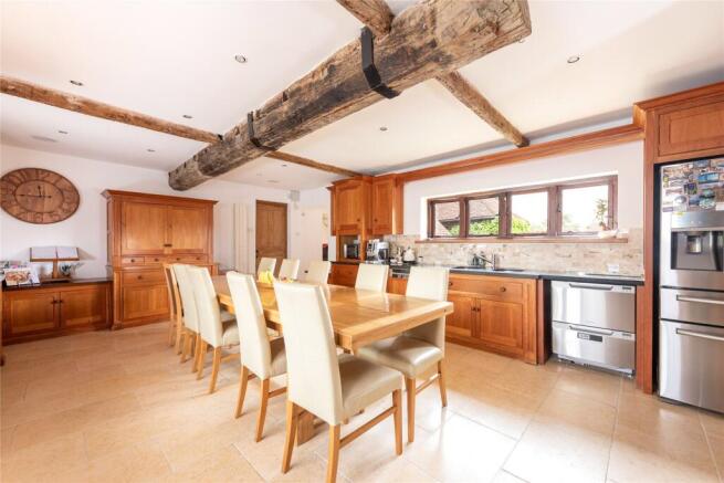 Kitchen/Dining Rm