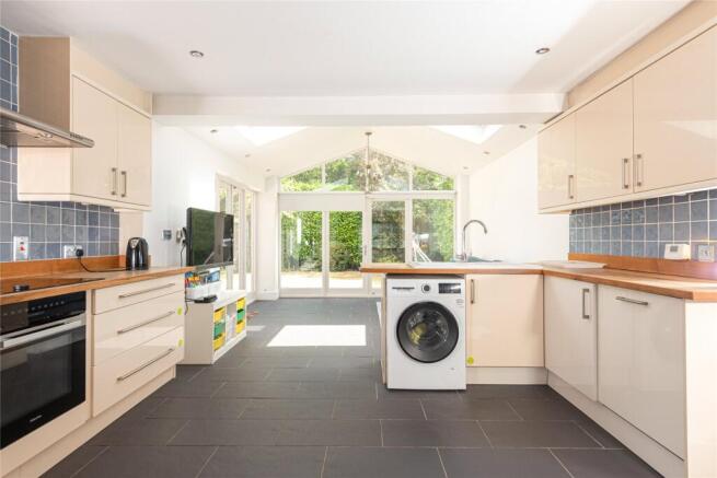 Kitchen/Dining Rm