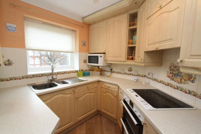 Photo 3
