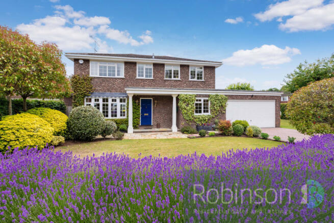 11 Silvertrees Drive-11