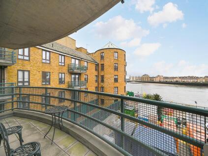 Duke Shore Wharf, Narrow Street, Limehouse, E14