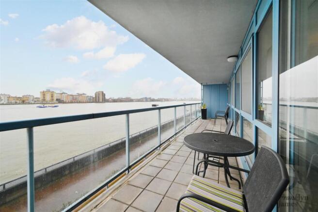 Arnhem-Place (6).JPG