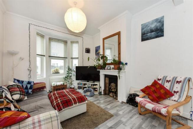 239 Westferry Road (2).JPG