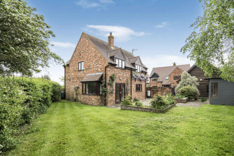 Marie Close, Poundon, OX27