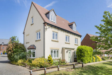 Goodwood Close, Bicester, OX26