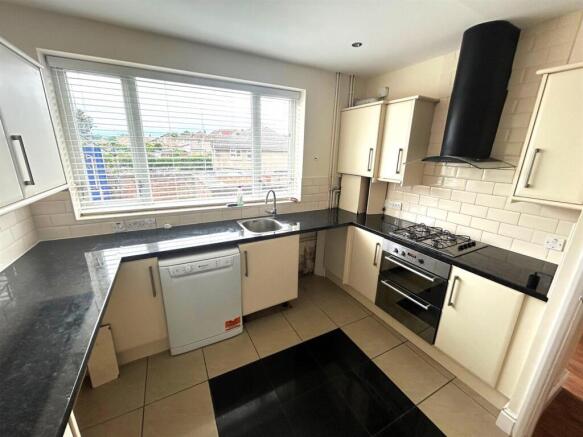 Kitchen 2 copy.jpg